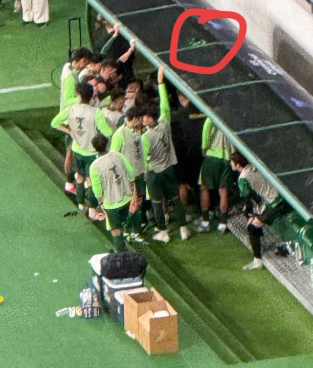 ue, 塞蒂恩在赛, ws