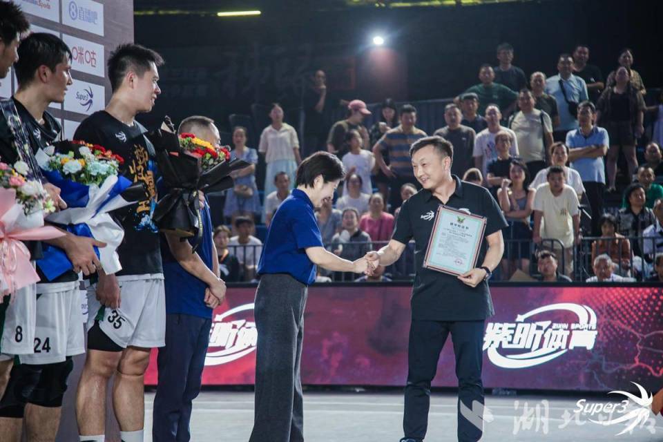 OWE, 与技术支撑 OWE, 与技术支撑