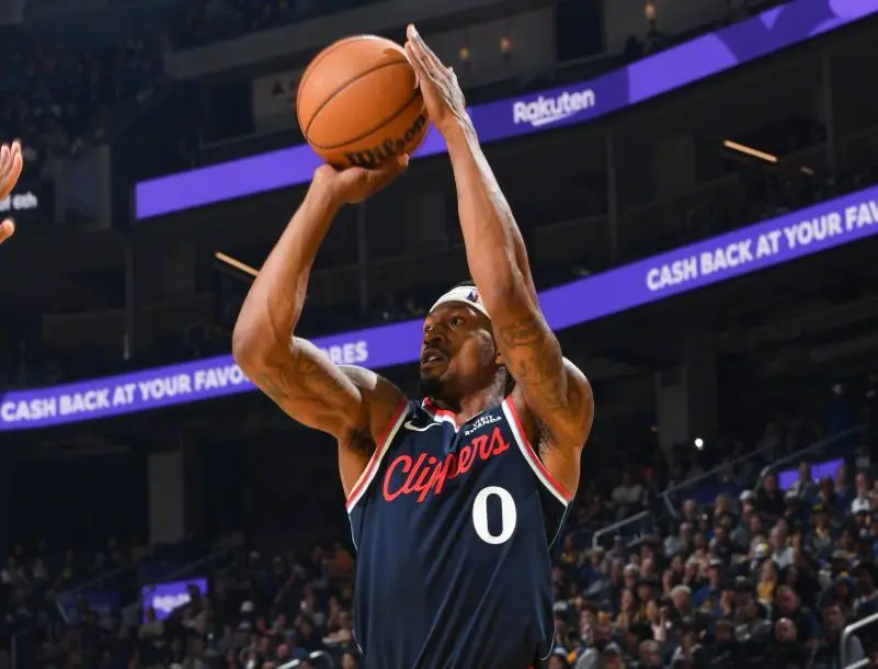 领先, 爵士利用身 领先, 爵士利用身